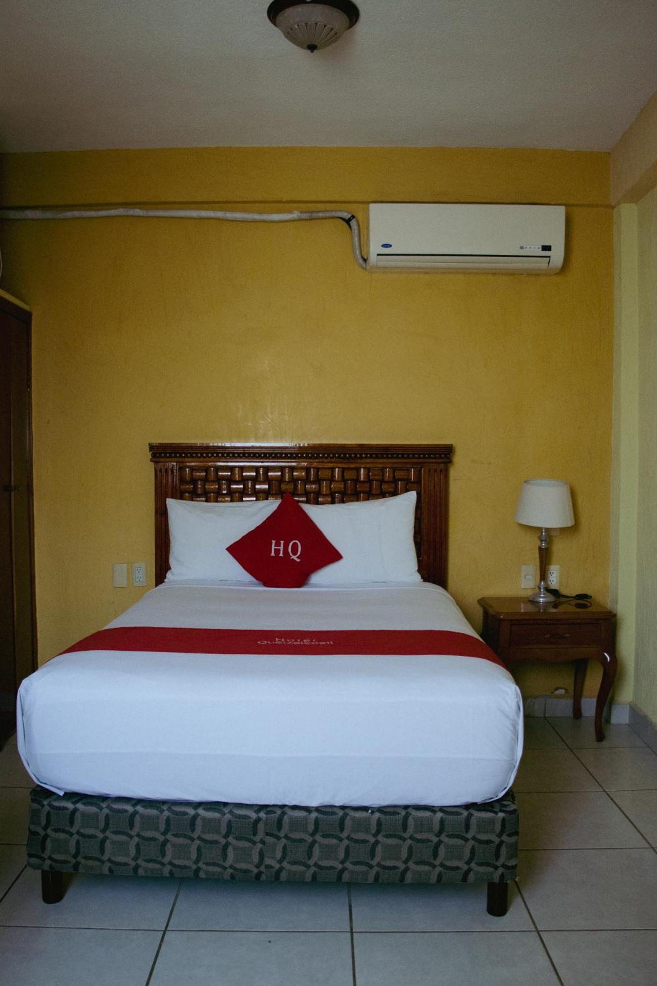 Hotel Quetzalcoatl โคอาทซาโคลคอส ภายนอก รูปภาพ