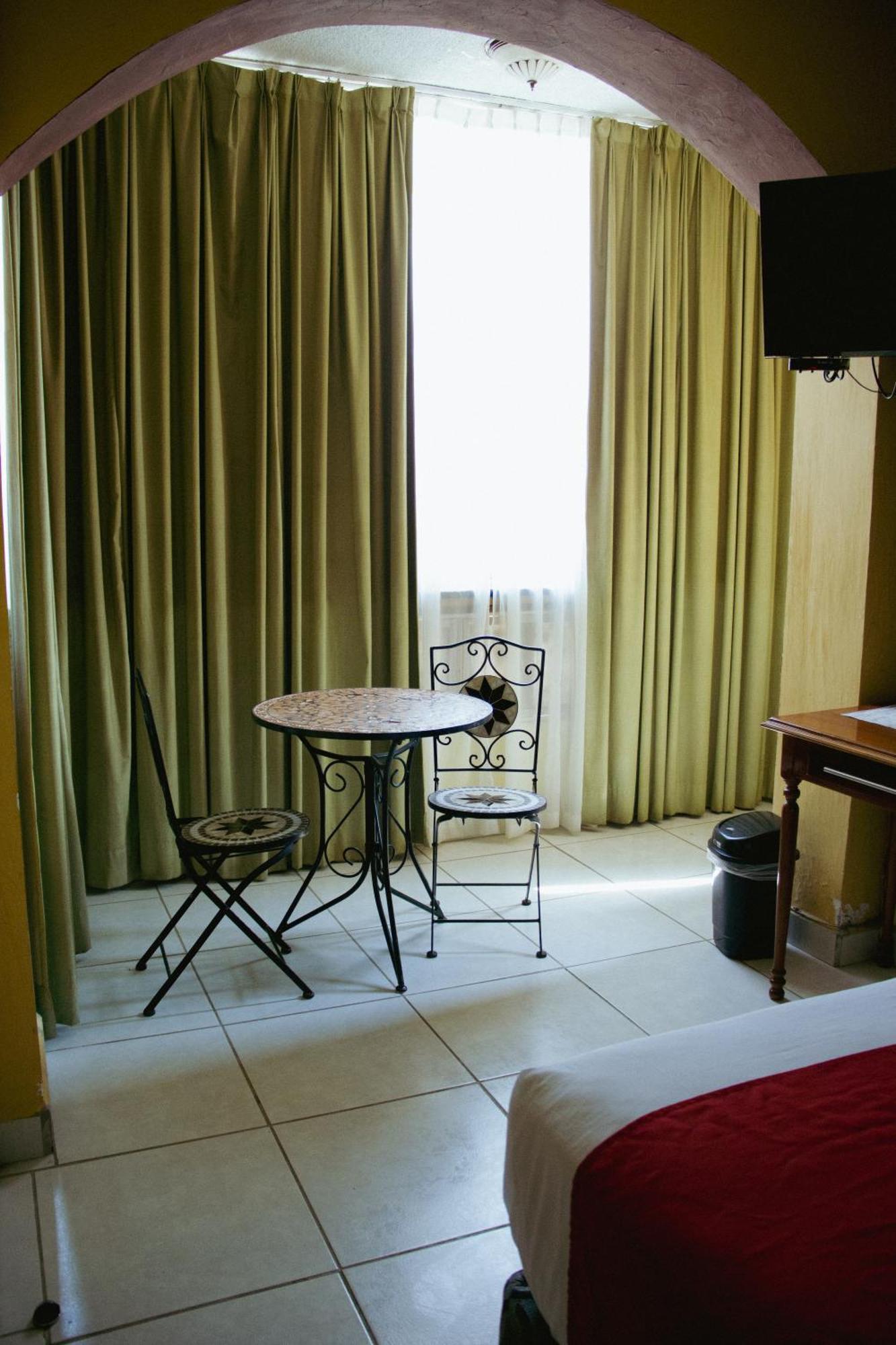 Hotel Quetzalcoatl โคอาทซาโคลคอส ภายนอก รูปภาพ