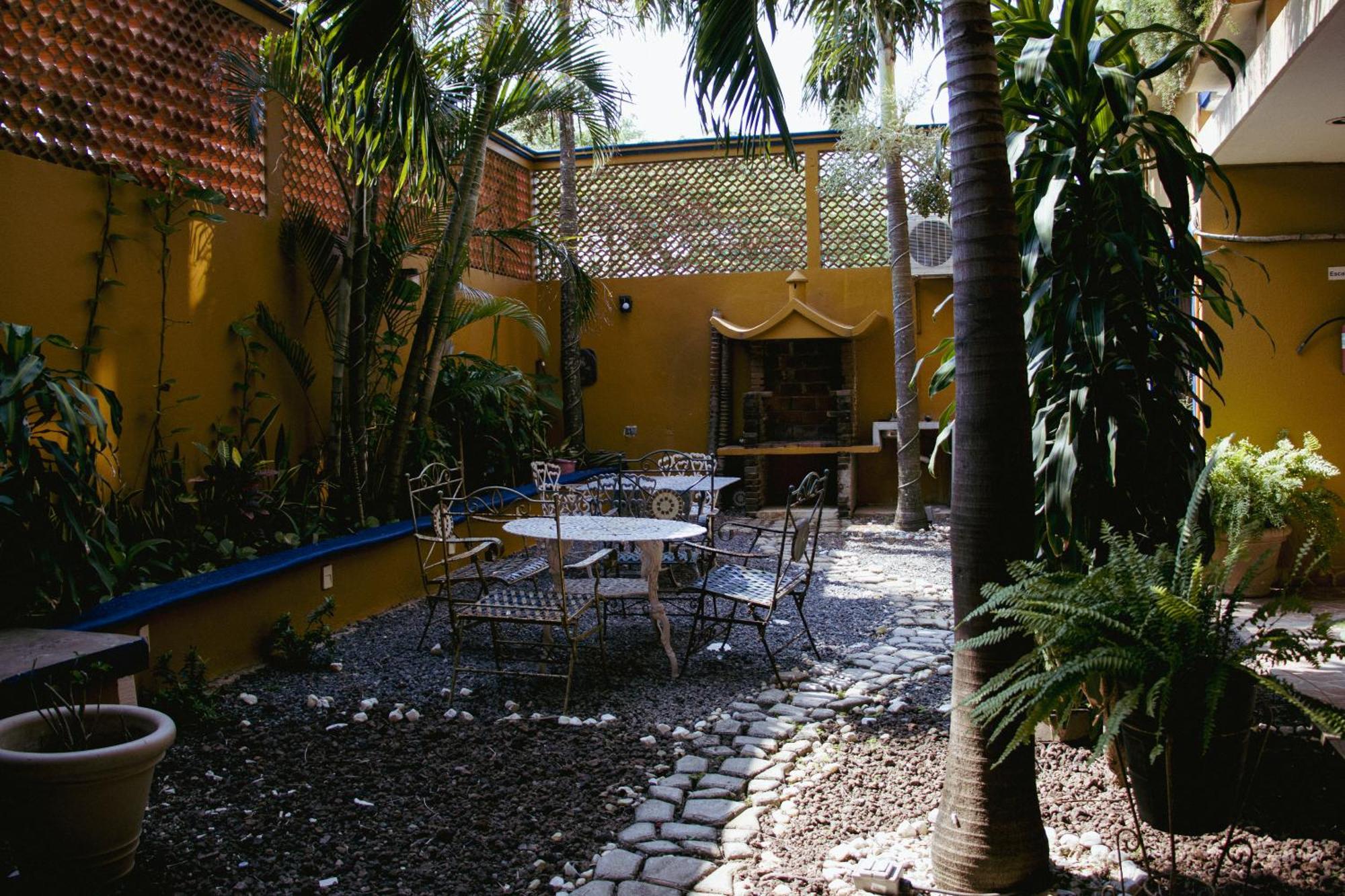 Hotel Quetzalcoatl โคอาทซาโคลคอส ภายนอก รูปภาพ